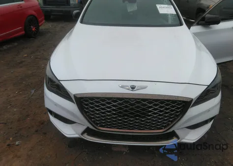 2018 Genesis G80 3.3T Sport из США, поврежденный, VIN KMHGN4JB2JU222617